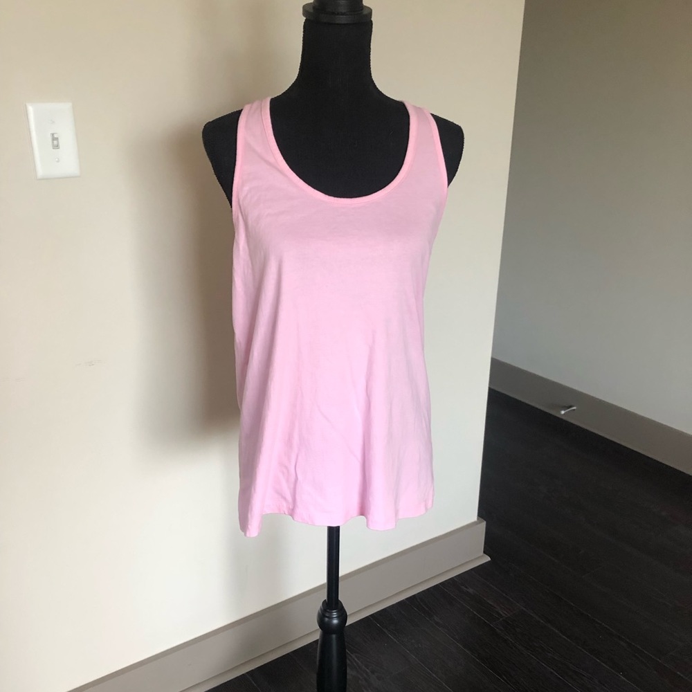 Dainty Hooligan Boutique basic tank Medium